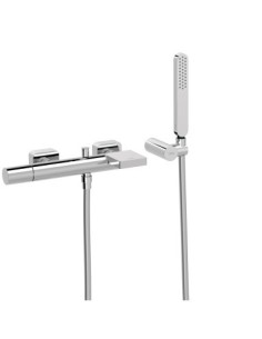 Bateria wannowa z kaskadą...